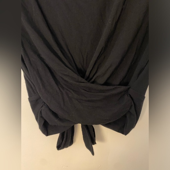 Victoria’s Secret crop top - Picture 2 of 5